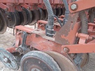Sembradora Fercam F440 4117