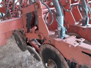 Sembradora Fercam F440 4117