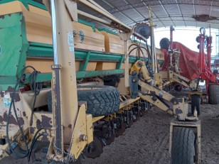 Fertilizadora SR 16 líneas a 52,5