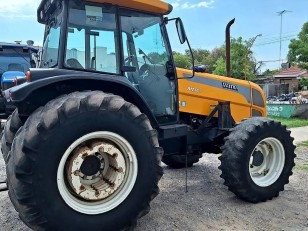 Tractor Valtra BM 110