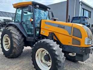 Tractor Valtra BM 110