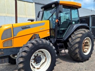 Tractor Valtra BM 110