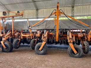 Sembradora Agrometal MXI II 4721