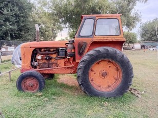 Tractor Fiat 60