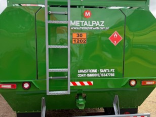 Acoplado tanque taller Metalpaz de 6.000