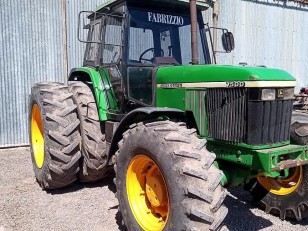 Tractor John Deere 7500