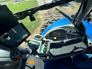 Tractor New Holland T8.320