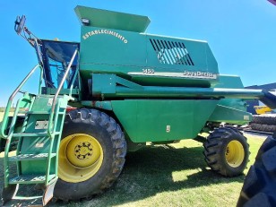 Cosechadora John Deere 1450 año 2004