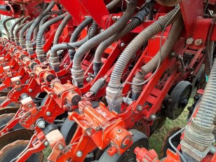 Sembradora Crucianelli AIR Drill 5517- a