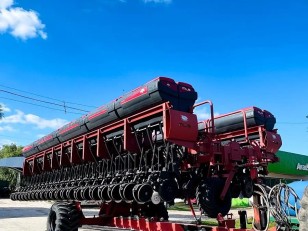Sembradora Malasia Autotráiler 4321