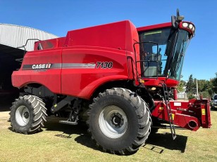 Cosechadora Case 7130 año 2017