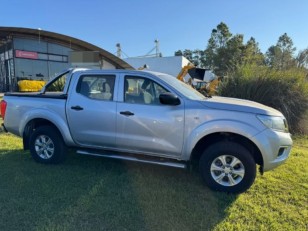 Pick up NISSAN Frontier SE Plus