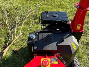 Chipeadora/trituradora de Madera 27hp ag