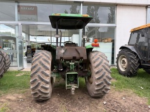 Tractor John Deere 5705