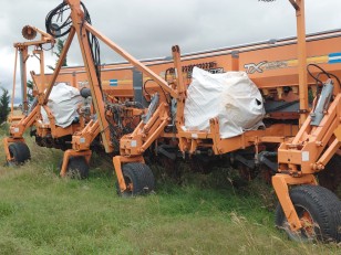 Sembradora Agrometal tx mega 2152