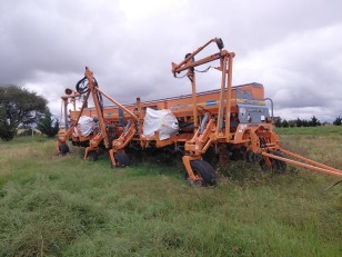 Sembradora Agrometal tx mega 2152