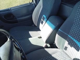 Camioneta FORD Ranger 3.0 Plus - Año 200