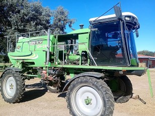 Pulverizadora Metalfor 3200 año 2003