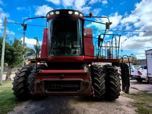 Cosechadora Case IH 7088 año 2011