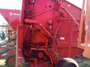 Rotoenfardadora Mainero 5880