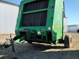Rotoenfardadora John Deere 566