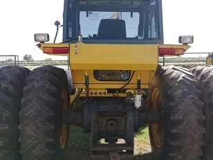 Tractor Pauny 250 A año 2008