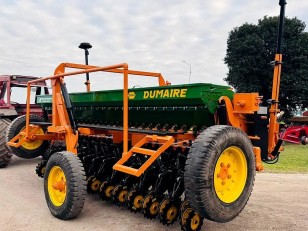 Sembradora Dumaire 700 2517