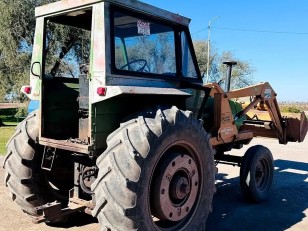 Tractor Deutz AX100 con Pala