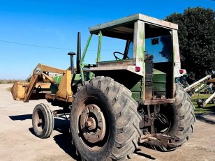 Tractor Deutz AX100 con Pala