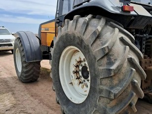 Tractor Valtra BH 160