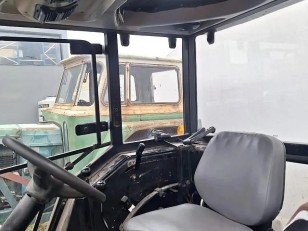 Tractor Valtra A990