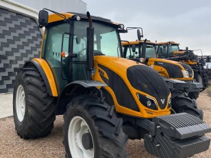 Tractor Valtra A134