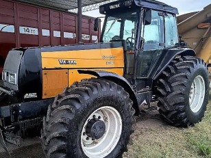 Tractor Valtra BH 180 DT