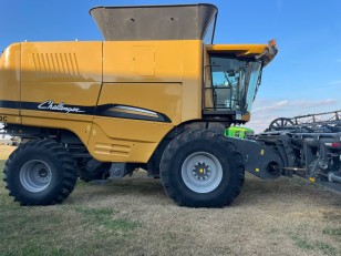 Cosechadora Challenger 520 C