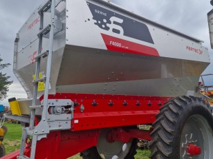 Fertilizadora Fertec F8000