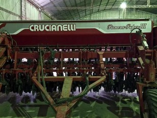 Sembradora Crucianelli Pionera Super III