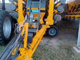 Sembradora Agrometal ADX 4919