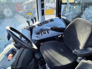Tractor Valtra A134
