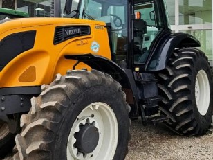 Tractor Valtra AR 175 año 2016