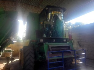 Cosechadora John Deere 1175