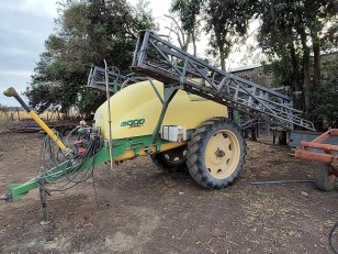 Pulverizador Caiman Serie A3000
