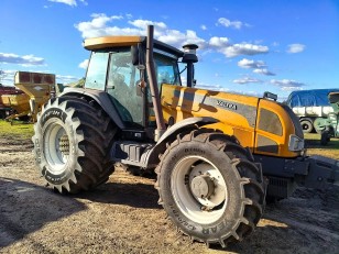 Tractor Valtra BH 180 año 2010