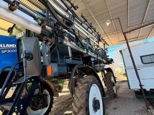 Pulverizador New Holland SP 3000