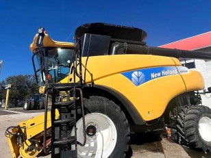 Cosechadora New Holland CR9060