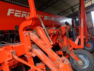 Sembradora Fercam G420 1652