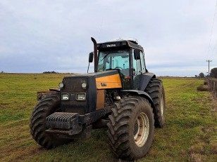 Tractor Valtra BH180 año 2007