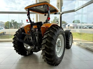 Tractor Valtra A 990