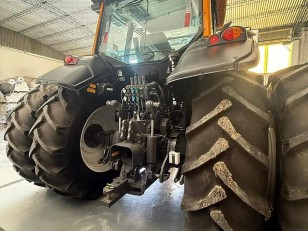 Tractor Valtra BH 224 HI Tech