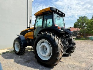Tractor Valtra BM 115