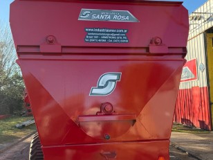 Mixer horizontal de 13 m3 marca Santa Ro